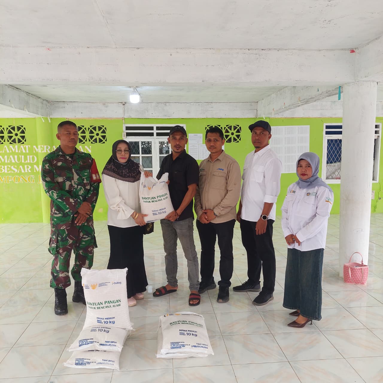 Penyerahan Bantuan CBP